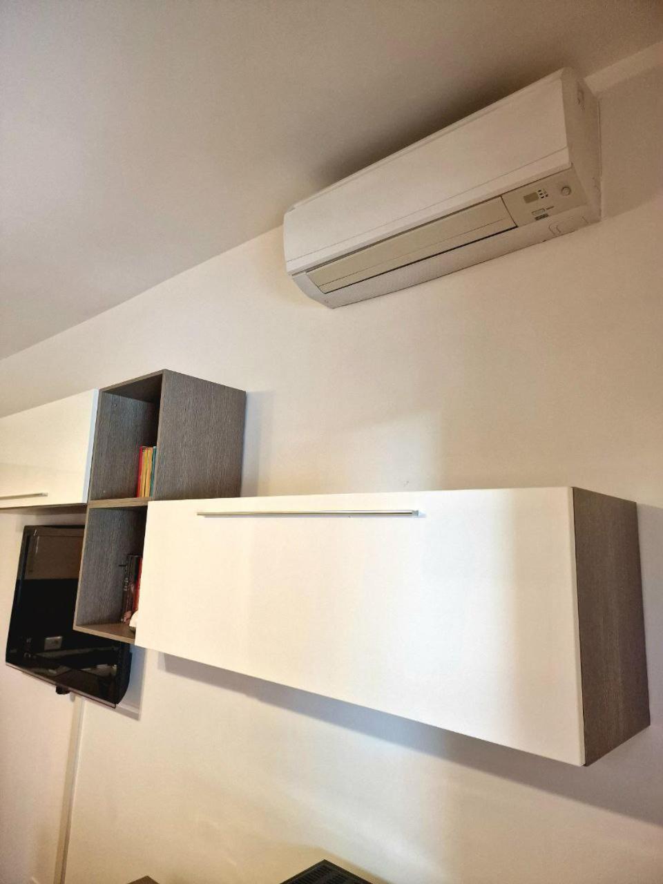 Domus Livio, 7 Min Fco Airport, Free Wifi, Garden Apartment, 2 Tv Hd Фиумичино Екстериор снимка